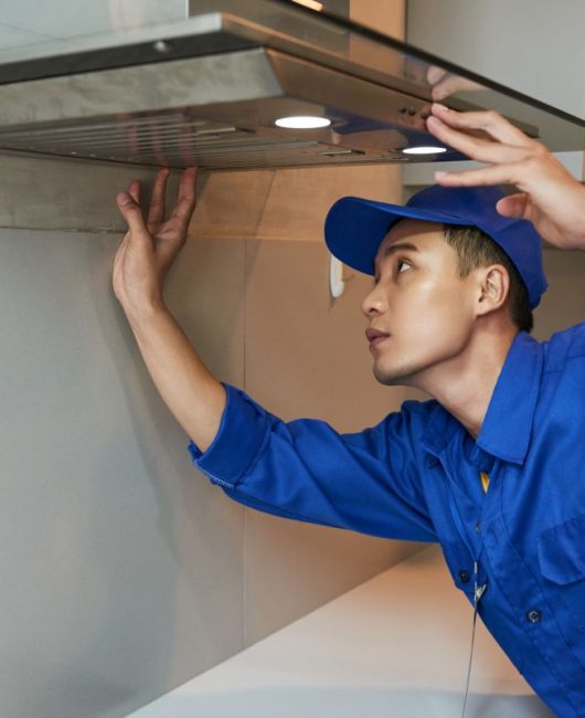 installing-cooker-hood